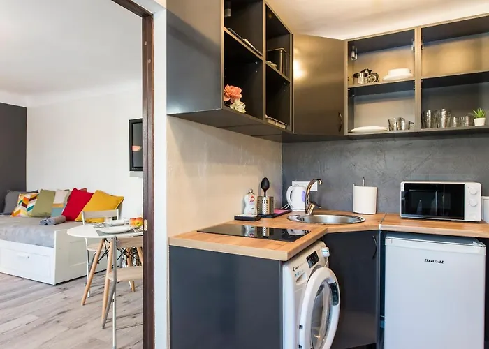 Jelgavas 52 Old Town 5 Min 4 Free Parking Self Check In Out Apartment Riga