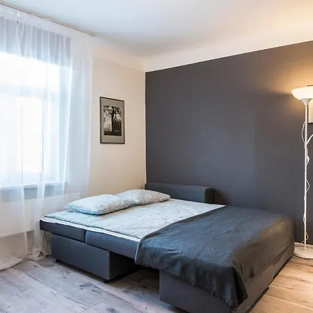 Jelgavas 52 Old Town 5 Min 4 Free Parking Self Check In Out Apartamento